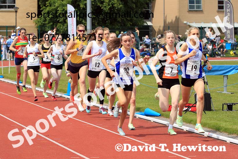 Womens Under-17s 1500 metres, 2022 Northern Inter Counties U17s and U15s Track and Field, York, Thursday, June 2nd. Photo: David T. Hewitson/Sports for All Pics